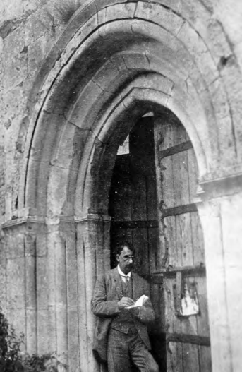 Portada de la iglesia, Igoróin, a finales del siglo XIX